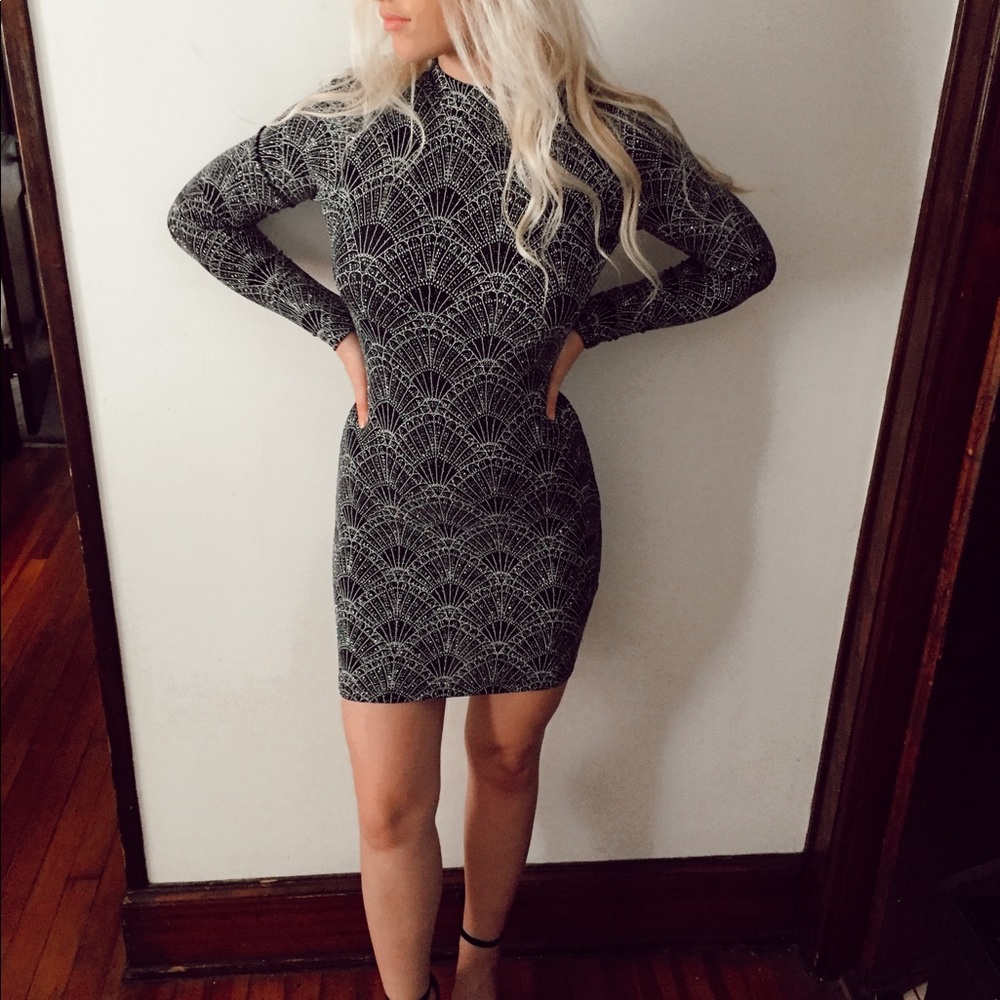 Sparkling bodycon dress